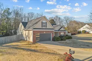 754 Golden Tanager Ct, Greer, SC 29651 - Photo 2