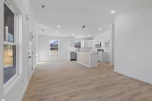 106 New St, Gaffney, SC 29304 - Photo 8