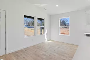 106 New St, Gaffney, SC 29304 - Photo 16