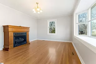 426 Meadowbrook Ave, Woodruff, SC 29388 - Photo 2