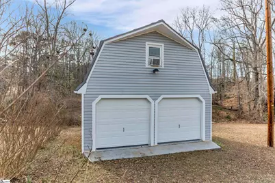 426 Meadowbrook Avenue, Woodruff, SC 29388 - Photo 24