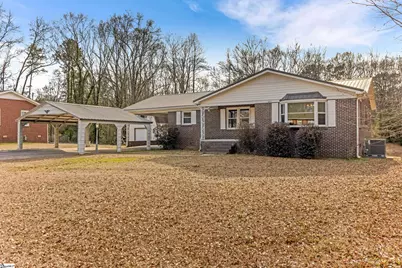 426 Meadowbrook Avenue, Woodruff, SC 29388 - Photo 1