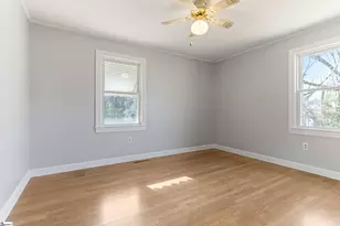 426 Meadowbrook Ave, Woodruff, SC 29388 - Photo 12