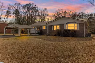 426 Meadowbrook Ave, Woodruff, SC 29388 - Photo 30