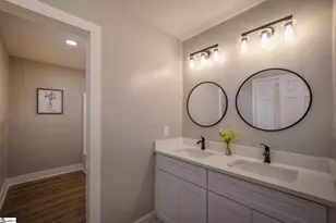 17 Riverview Cir, Greenville, SC 29611 - Photo 16