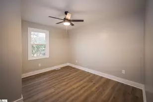 17 Riverview Cir, Greenville, SC 29611 - Photo 18