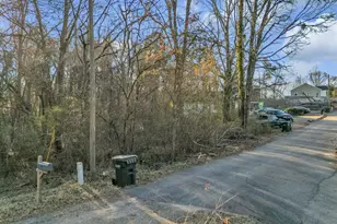 210 Wilson St, Greer, SC 29651 - Photo 1