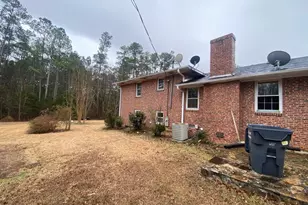 105 Stagecoach Rd, Laurens, SC 29360 - Photo 2