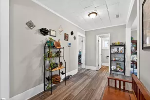 121 Holland St, Gaffney, SC 29341 - Photo 10