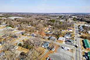 121 Holland St, Gaffney, SC 29341 - Photo 34