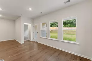 7047 New Horizons Ln, Boiling Springs, SC 29316 - Photo 6