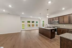 7047 New Horizons Ln, Boiling Springs, SC 29316 - Photo 2