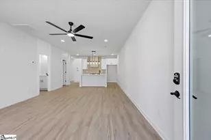 211 Montana St, Greenville, SC 29611 - Photo 10