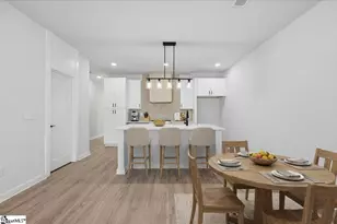 211 Montana St, Greenville, SC 29611 - Photo 4