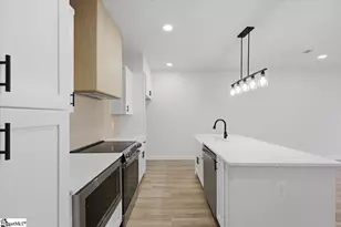 211 Montana St, Greenville, SC 29611 - Photo 32