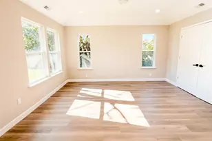 4 Thrift St, Greenville, SC 29609 - Photo 14