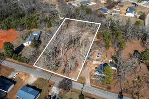 4 Huff Dr, Greenville, SC 29611 - Photo 1