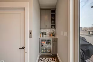 611 N Main St, Greenville, SC 29601 - Photo 30