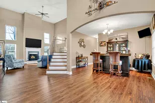 116 Faye Cir, Easley, SC 29640 - Photo 4