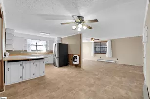 188 Cherokee Rd, Williamston, SC 29697 - Photo 8