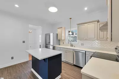 111 Springhouse Way, Greenville, SC 29607 - Photo 8