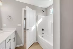 253 Woodruff St, Woodruff, SC 29388 - Photo 14