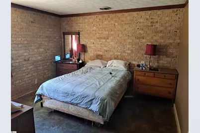 1923 Fairview Road, Fountain Inn, SC 29644 - Photo 4