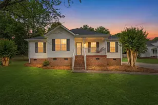 111 Logan Ln, Easley, SC 29640 - Photo 2