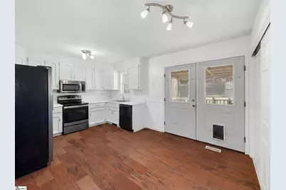 111 Logan Lane, Easley, SC 29640 - Photo 6