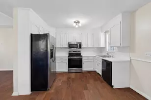 111 Logan Ln, Easley, SC 29640 - Photo 8