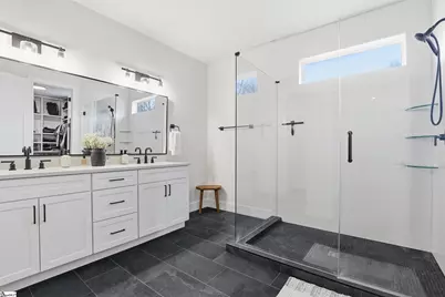 395 Mountainview Road, Landrum, SC 29356 - Photo 12