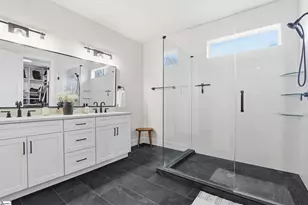 395 Mountain View Rd, Landrum, SC 29356 - Photo 12