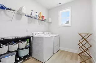 395 Mountain View Rd, Landrum, SC 29356 - Photo 18