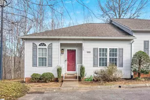 102 Huntress Dr, Greer, SC 29651 - Photo 1