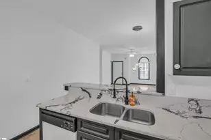 102 Huntress Dr, Greer, SC 29651 - Photo 18