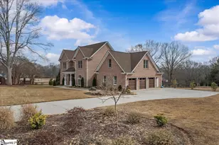 101 Harvester Row, Easley, SC 29642 - Photo 2