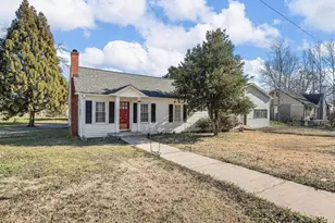 7236 Brock St, Spartanburg, SC 29303 - Photo 2