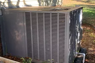 201 Knollwood Dr, Anderson, SC 29625 - Photo 10