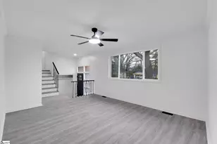 423 Fairmont Dr, Greenville, SC 29605 - Photo 6