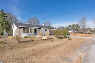 354 Captain Guy Rd, Clinton, SC 29325 - Photo 2