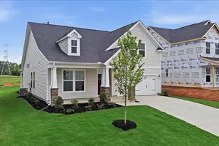 1014 Fox Holw St, Spartanburg, SC 29303 - Photo 2