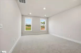1014 Fox Holw St, Spartanburg, SC 29303 - Photo 18