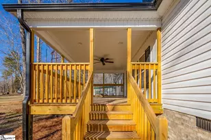 163 Canterbury Pl, Fountain Inn, SC 29644 - Photo 4