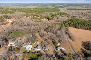 137 Academy St, Jonesville, SC 29353 - Photo 36