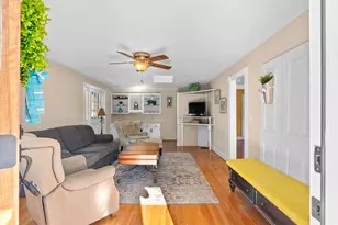 137 Academy St, Jonesville, SC 29353 - Photo 6