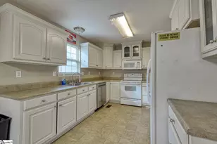 393 Split Oak Ln, Inman, SC 29349 - Photo 8