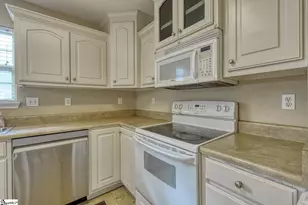 393 Split Oak Ln, Inman, SC 29349 - Photo 10