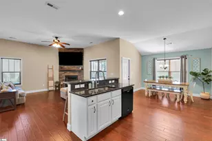 480 Abberly Ln, Boiling Springs, SC 29316 - Photo 8