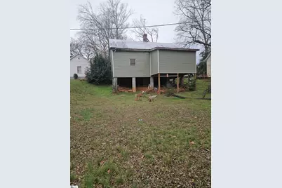 102 Pine Street, Laurens, SC 29360 - Photo 6