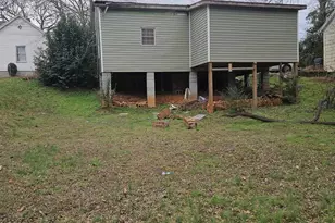 102 Pine St, Laurens, SC 29360 - Photo 6